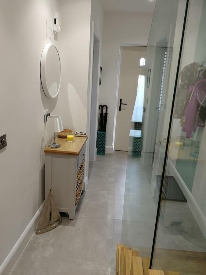 Portrush Luxury Apartment, Currangate Екстер'єр фото